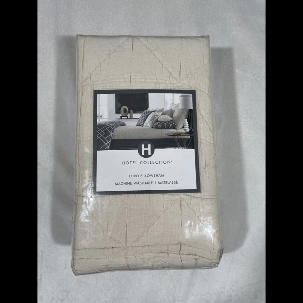 NIB Hotel Collection Modern Airbrush Geo Euro Sham‎